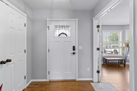 Entry Way - 1104 W Tyson Ct, Ozark, MO 65721 photo 1 of 6
