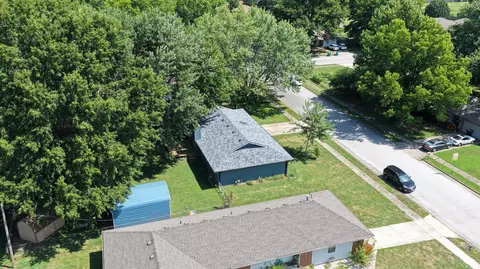 View/Area - 2633 S Weaver Ave, Springfield, MO 65807 photo 2 of 4