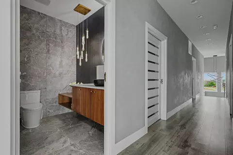 Entry Way - 391 Sunset Dr, Saddlebrooke, MO 65630 photo 3 of 5