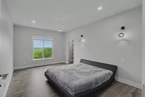 Bedroom - 391 Sunset Dr, Saddlebrooke, MO 65630 photo 3 of 5