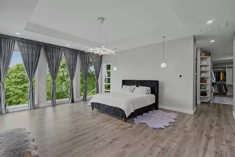 Bedroom - 391 Sunset Dr, Saddlebrooke, MO 65630 photo 2 of 5