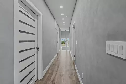 Entry Way - 391 Sunset Dr, Saddlebrooke, MO 65630 photo 4 of 5