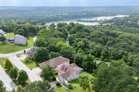 View/Area - 1663 Mule Barn Dr, Cape Fair, MO 65624 photo 2 of 3