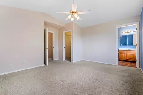 Bedroom - 1663 Mule Barn Dr, Cape Fair, MO 65624 photo 2 of 6