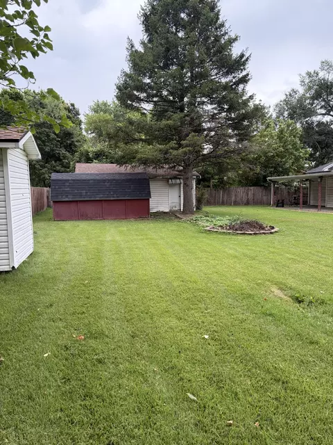 Exterior - 4003 W Hialeah St, Springfield, MO 65803 photo 4 of 4