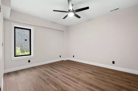 Bedroom - 254 S Mumford Ct, Springfield, MO 65802 photo 8 of 12