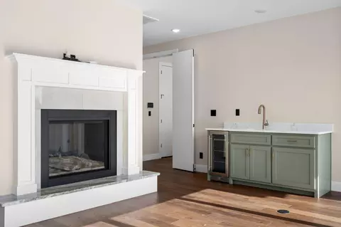 Living - 254 S Mumford Ct, Springfield, MO 65802 photo 9 of 13
