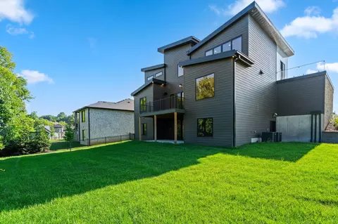 Exterior - 254 S Mumford Ct, Springfield, MO 65802 photo 9 of 10