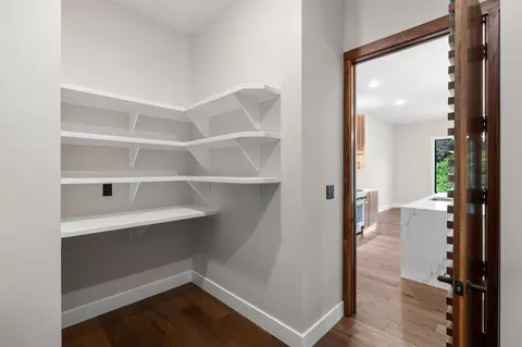Entry Way - 254 S Mumford Ct, Springfield, MO 65802 photo 1 of 5