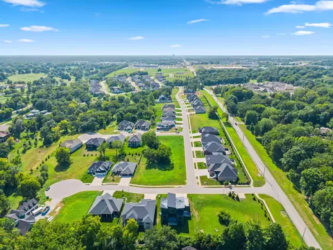 View/Area - 254 S Mumford Ct, Springfield, MO 65802 photo 5 of 11