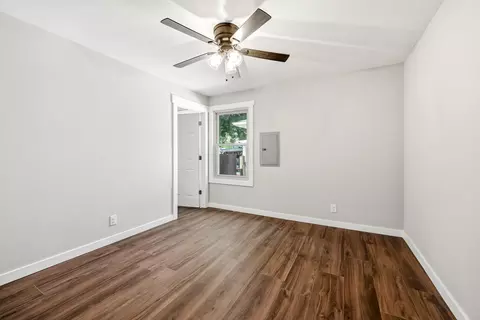 Bedroom - 2148 E Walnut St, Springfield, MO 65802 photo 2 of 2