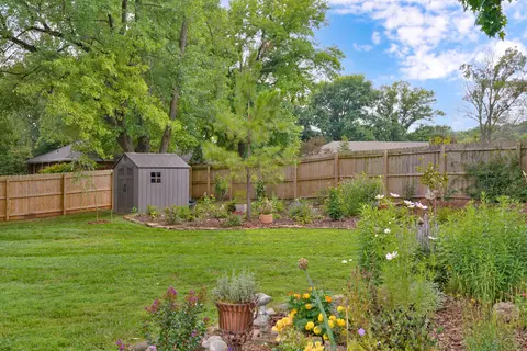 Exterior - 2599 S Skyline Dr, Springfield, MO 65804 photo 25 of 26