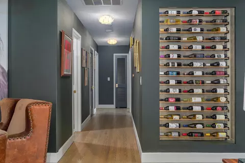 Entry Way - 2599 S Skyline Dr, Springfield, MO 65804 photo 5 of 6