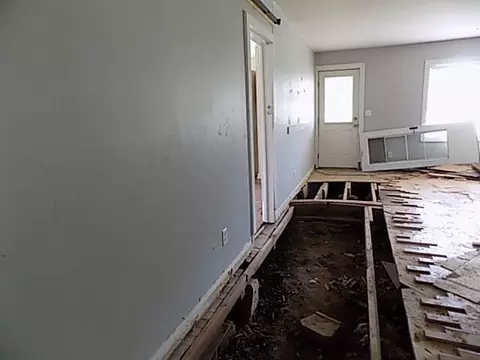 Entry Way - 7979 State Highway 14, Sparta, MO 65753 photo 1 of 1