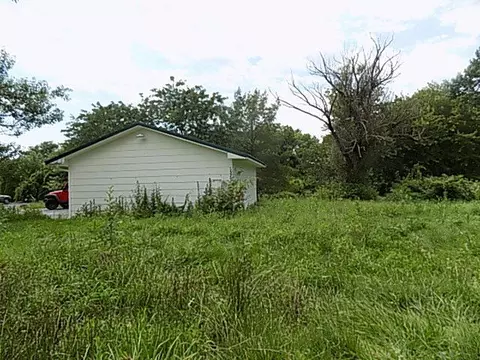 Exterior - 7979 State Highway 14, Sparta, MO 65753 photo 6 of 8