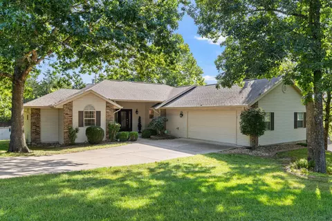Exterior - 567 Austin Pl, Branson West, MO 65737 photo 2 of 14