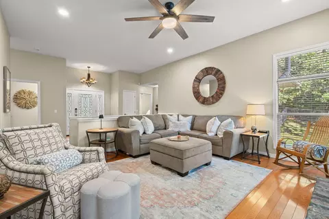 Living - 567 Austin Pl, Branson West, MO 65737 photo 3 of 3