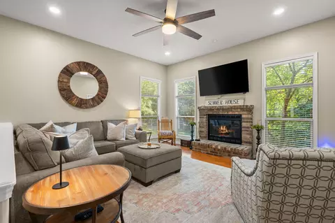 Living - 567 Austin Pl, Branson West, MO 65737 photo 1 of 3