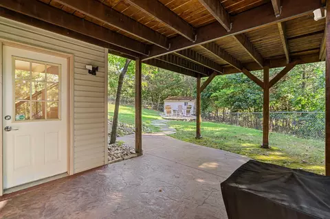 Exterior - 567 Austin Pl, Branson West, MO 65737 photo 7 of 14