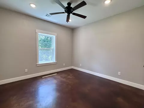 Bedroom - 13425 Highway V, Diamond, MO 64840 photo 4 of 5