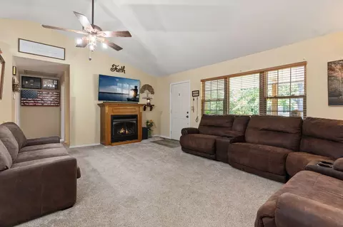 Living - 284 Shady Dr, Branson, MO 65616 photo 2 of 2