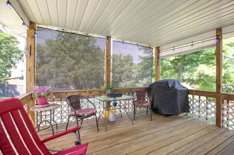 Exterior - 284 Shady Dr, Branson, MO 65616 photo 6 of 8
