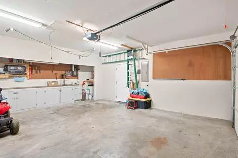 Other - 1306 Porter Ave, Aurora, MO 65605 photo 5 of 7
