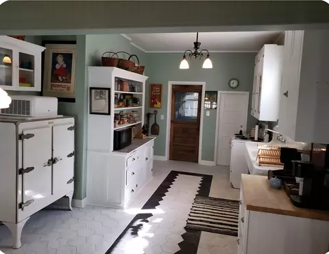 Kitchen - 202 E Robertson St, Ozark, MO 65721 photo 3 of 3