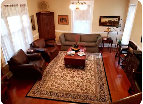 Living - 202 E Robertson St, Ozark, MO 65721 photo 1 of 2