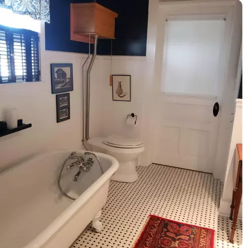 Bath - 202 E Robertson St, Ozark, MO 65721 photo 2 of 2