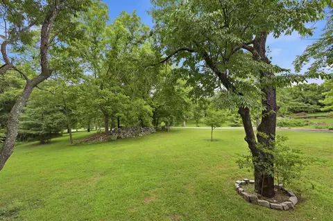 Exterior - 9689 Geranium Rd, Carthage, MO 64836 photo 13 of 14
