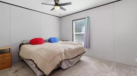 Bedroom - 9617 County Road 2680, Mountain View, MO 65548 photo 4 of 7