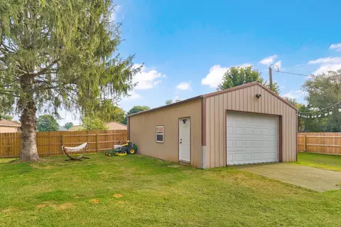 Other - 310 Grant St, Clever, MO 65631 photo 8 of 11