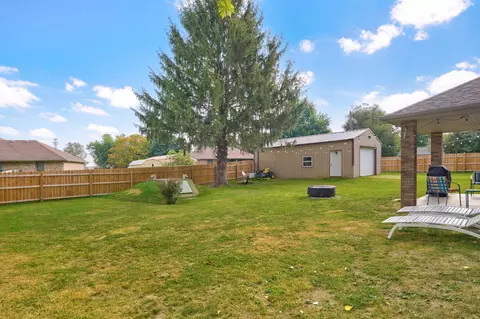 Exterior - 310 Grant St, Clever, MO 65631 photo 6 of 8
