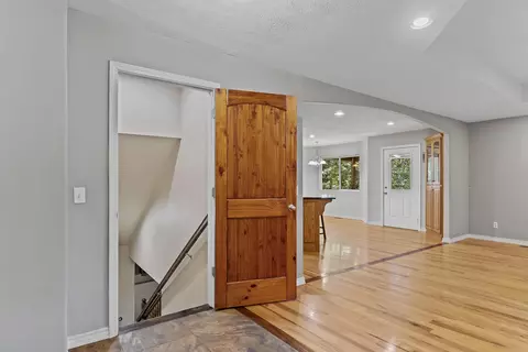 Entry Way - 414 E Hughes Rd, Willard, MO 65781 photo 4 of 4