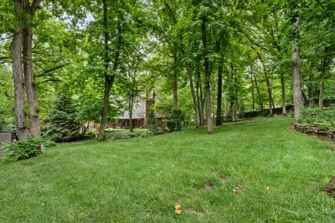 Exterior - 5715 S Kingston Rd, Springfield, MO 65804 photo 6 of 17