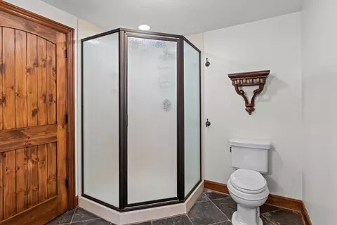 Bath - 5715 S Kingston Rd, Springfield, MO 65804 photo 7 of 7