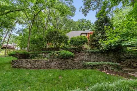 Exterior - 5715 S Kingston Rd, Springfield, MO 65804 photo 15 of 17