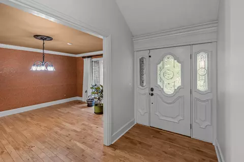 Entry Way - 5715 S Kingston Rd, Springfield, MO 65804 photo 1 of 3