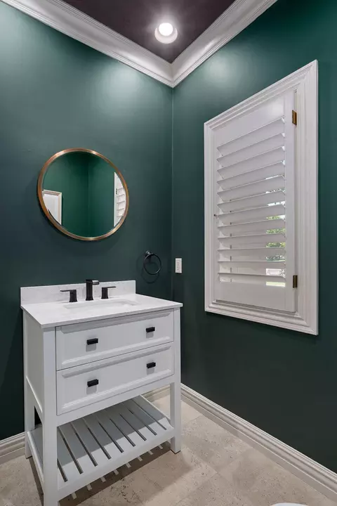 Bath - 5261 S Applecross Way, Springfield, MO 65809 photo 5 of 13