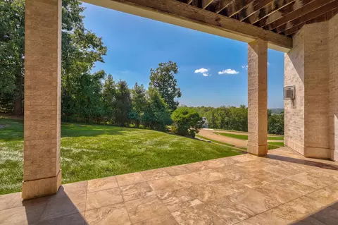 Exterior - 5261 S Applecross Way, Springfield, MO 65809 photo 10 of 12