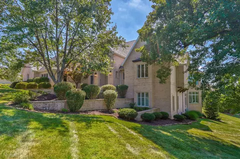 Exterior - 5261 S Applecross Way, Springfield, MO 65809 photo 2 of 12