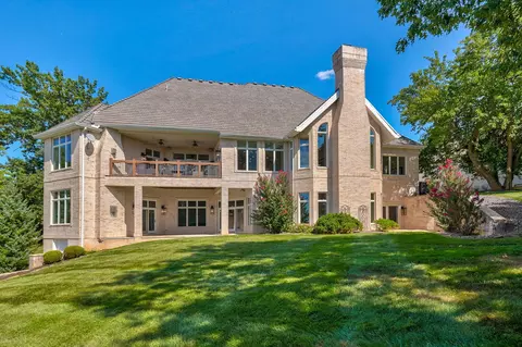 Exterior - 5261 S Applecross Way, Springfield, MO 65809 photo 4 of 12