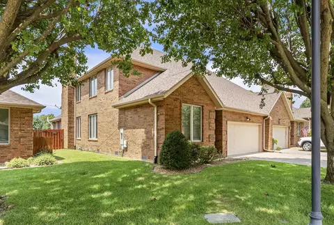 Exterior - 3140 E Mimosa #D, Springfield, MO 65804 photo 4 of 5