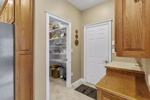 Entry Way - 3140 E Mimosa #D, Springfield, MO 65804 photo 4 of 7