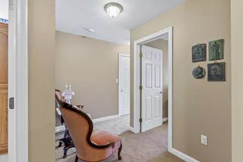 Entry Way - 3140 E Mimosa #D, Springfield, MO 65804 photo 6 of 7