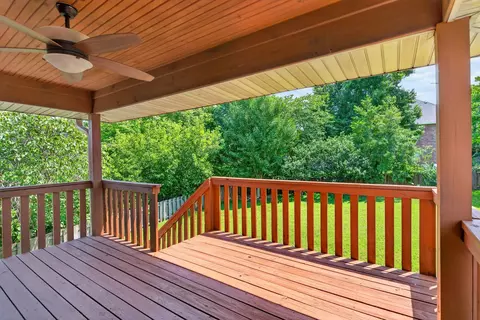 Exterior - 986 W Sycamore St, Springfield, MO 65810 photo 6 of 12