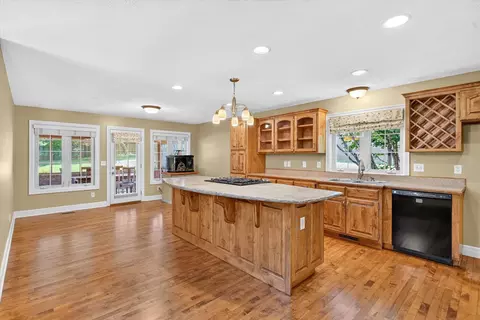 Kitchen - 986 W Sycamore St, Springfield, MO 65810 photo 2 of 4