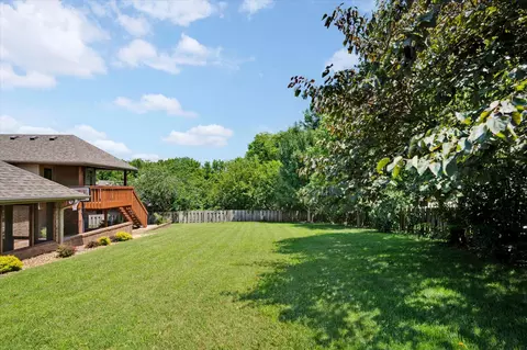 Exterior - 986 W Sycamore St, Springfield, MO 65810 photo 11 of 12