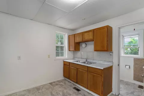 Kitchen - 521 W Harrison St, Springfield, MO 65806 photo 1 of 1